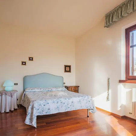 Casa vacanze Orchidea By Interhome Camaiore