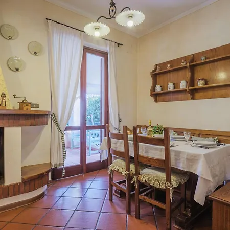 Casa vacanze Orchidea By Interhome Camaiore